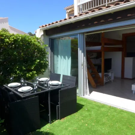 Studio Le Clos Des Mimosas * בורם-לה-מימוזה